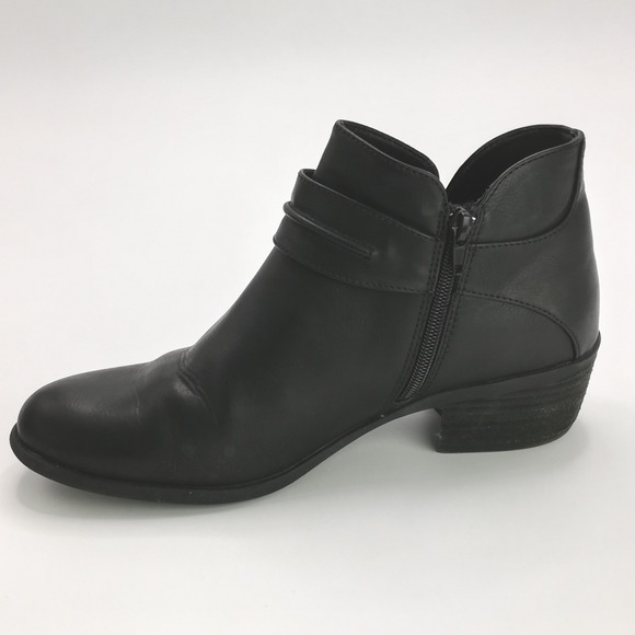 BOC Shoes Womens Bootie Ankle Boot Black Faux Leather BC0038409 Side Zip 10 - Picture 2 of 10